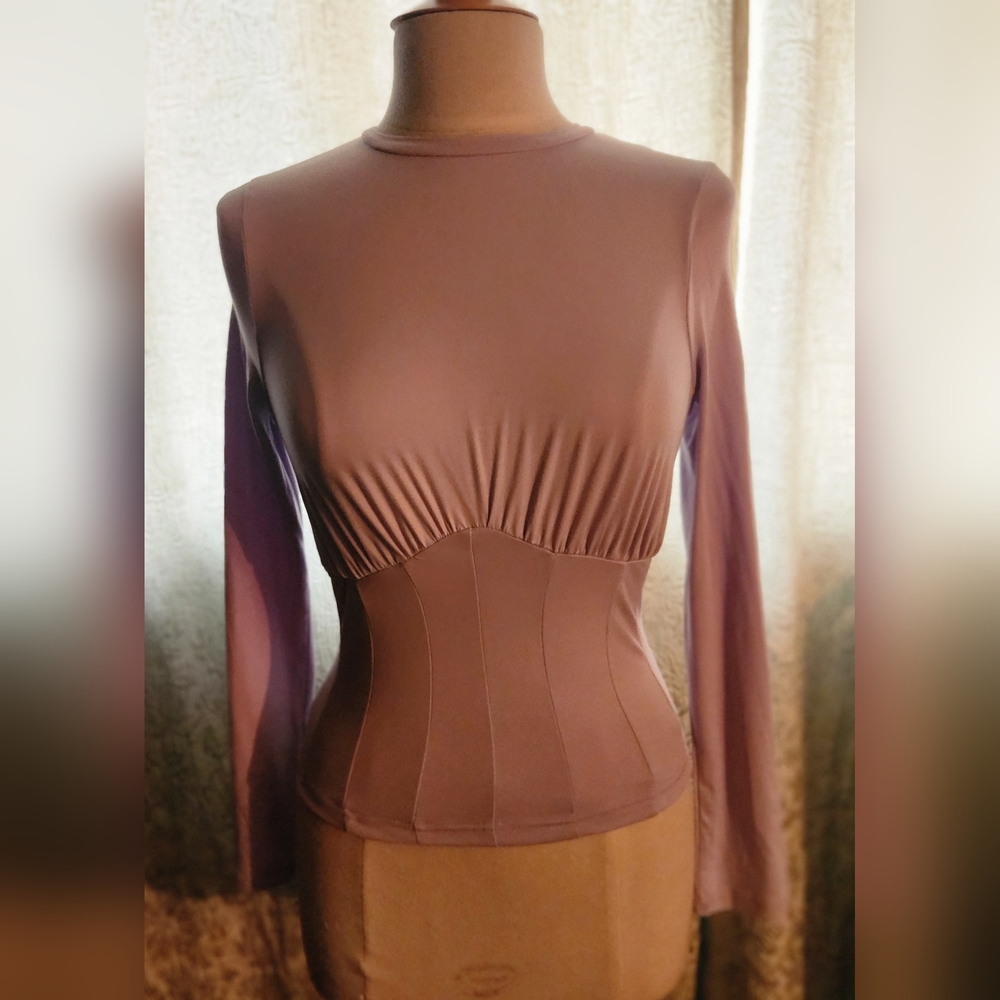 Pretty Tiny Tops Fitted Ruched Long Sleeve Blouse Size Small